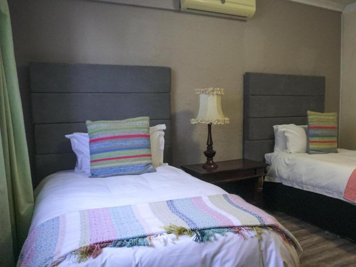 Fatmols Guest Lodge Γιοχάνεσμπουργκ Εξωτερικό φωτογραφία
