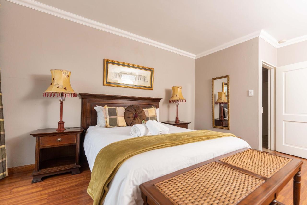 Fatmols Guest Lodge Γιοχάνεσμπουργκ Εξωτερικό φωτογραφία